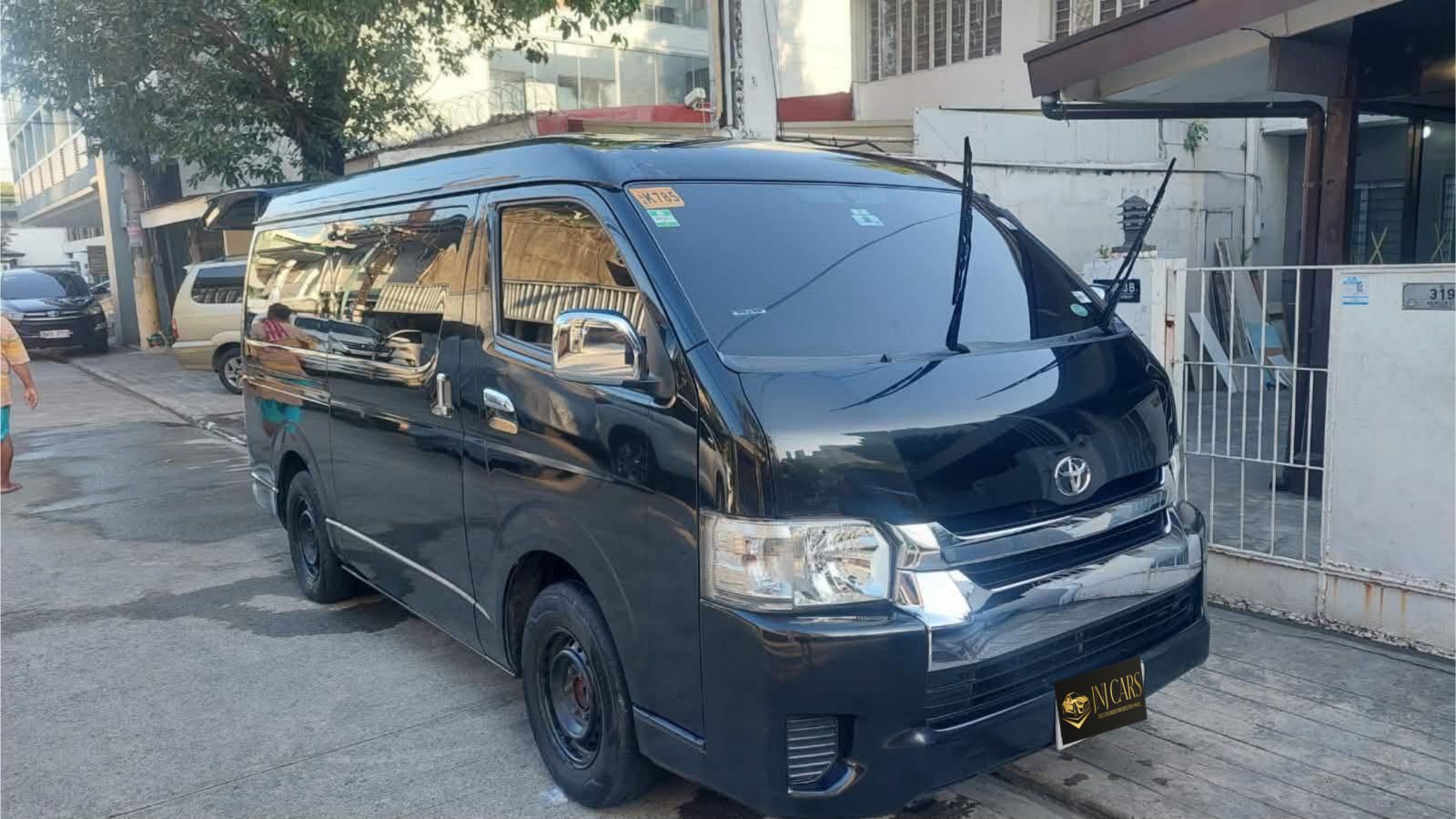 Toyota GL Grandia